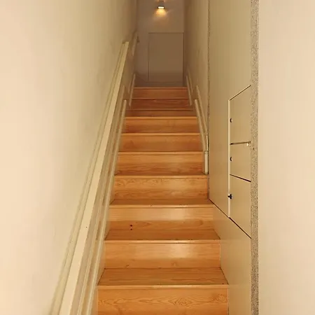 Flh Traditional With Terrace Apartmán *